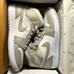 Men’s College Gray Air Jordan 1 Mid
